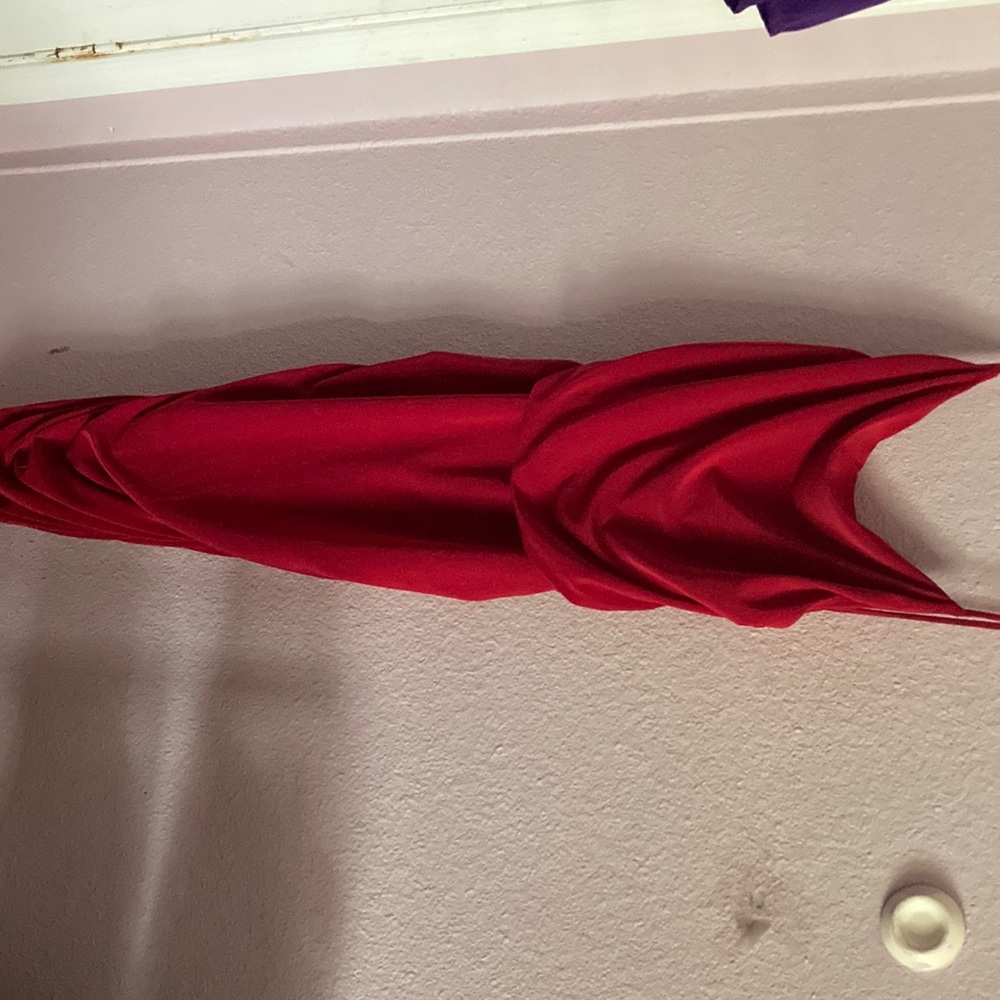 Q mini red dress